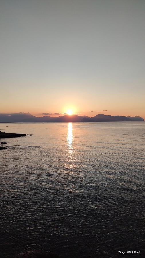 バゲリーアSea Sicily Viewアパートメント エクステリア 写真